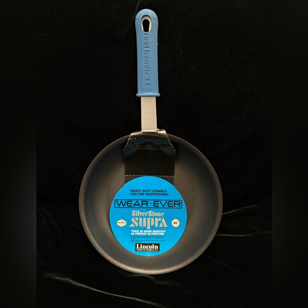 New w/ Tags Lincoln WEAR-EVER Silver Stone Supra 8-1/2” Frying Pan No.4008 Lot 1